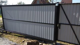 Купить сваи для ворот в Сокол. Заказать ворота на сваях под ключ от 22124 руб